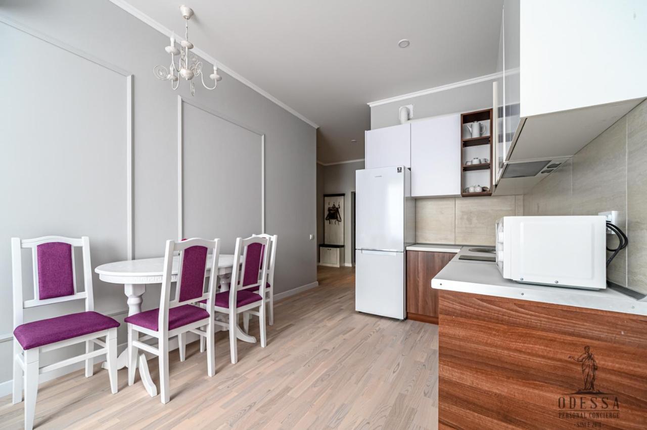 City Center New House Odessa Exterior foto