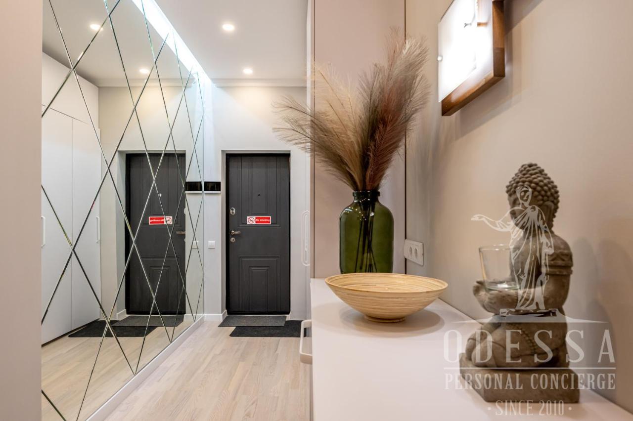City Center New House Odessa Exterior foto